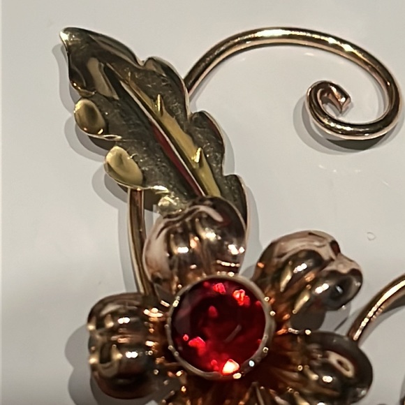 Vintage sterling brooch w/ rose, green & yellow gold plate - signed Walter Lampl - Picture 2 of 8